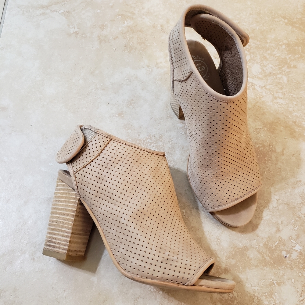 Jeffrey Campbell Perforated Heel